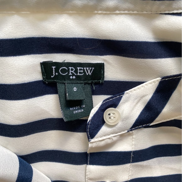 Button up stripe tank-blouse - Picture 2 of 4